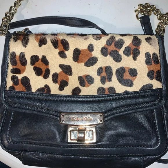 Women's Calvin Klein Black & Animal Print Crossbody Bag Small - Picture 12 of 13